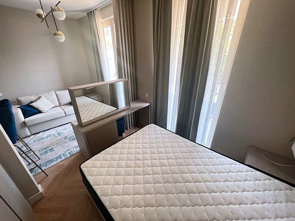 amforaproperty.com/Na prodaju jednosoban stan 37m2 sa pogledom na more u novom kompleksu Skyline Resort u Bečićima.